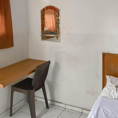 בנדונג Hotel Arimbi 3 Redpartner מראה חיצוני תמונה