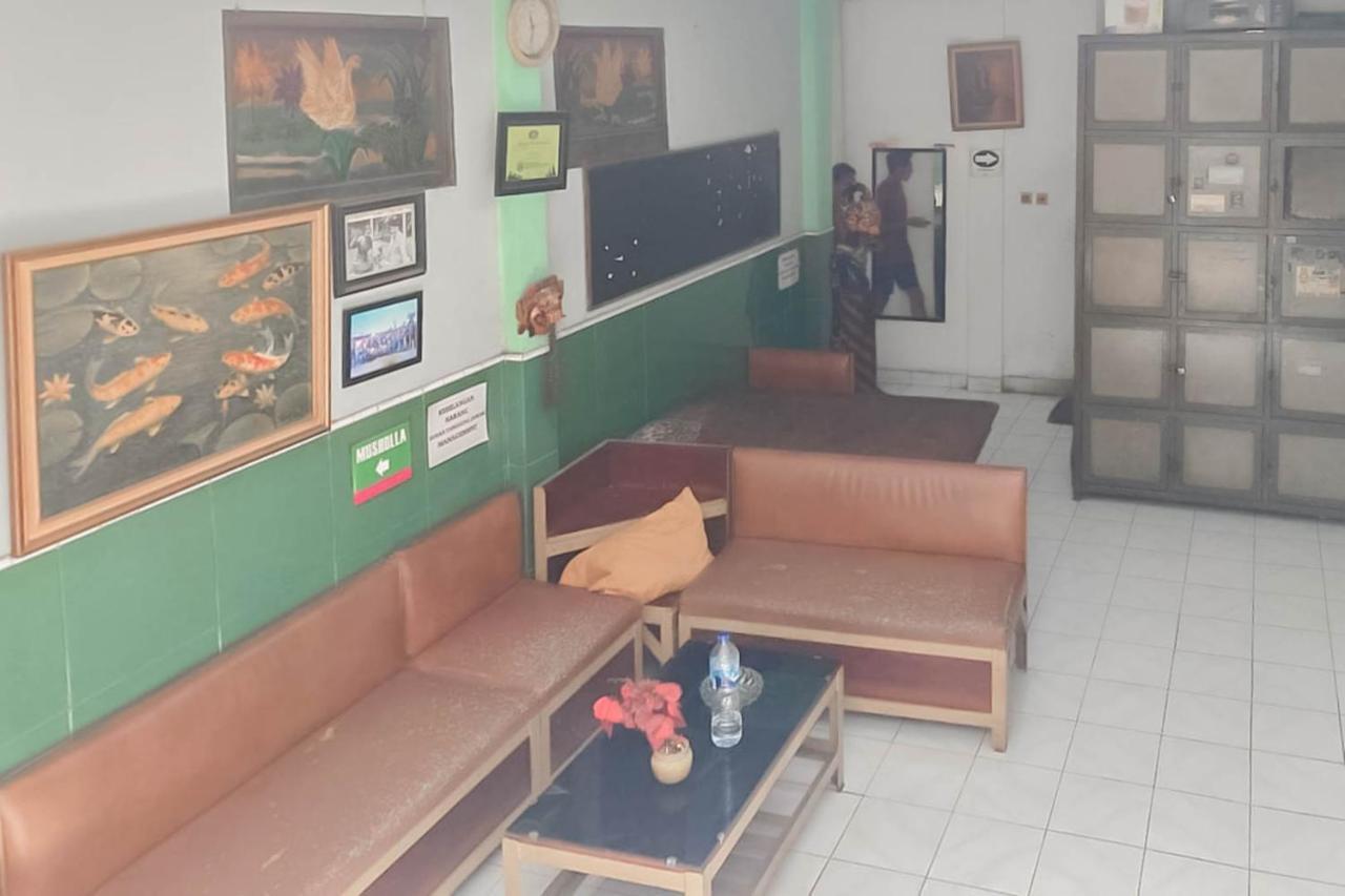 בנדונג Hotel Arimbi 3 Redpartner מראה חיצוני תמונה