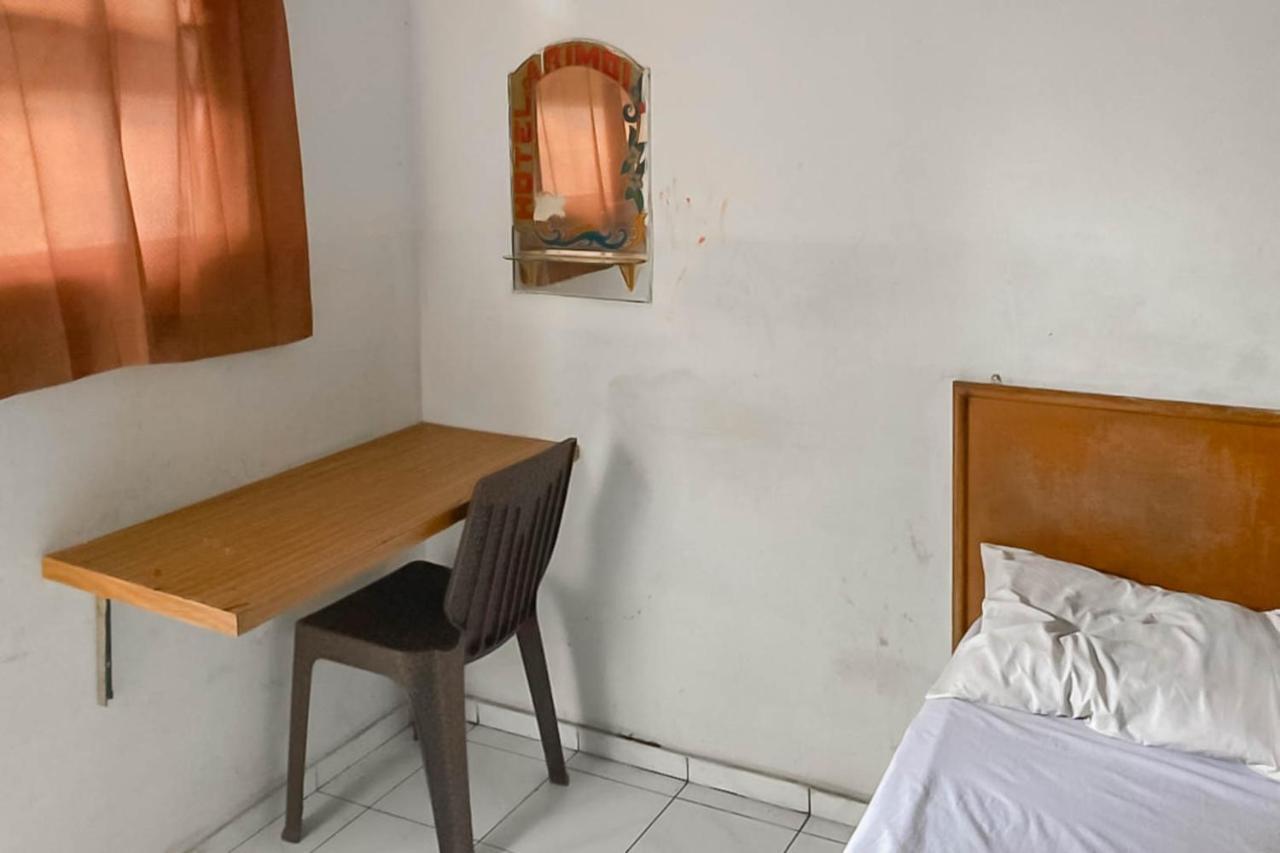 בנדונג Hotel Arimbi 3 Redpartner מראה חיצוני תמונה
